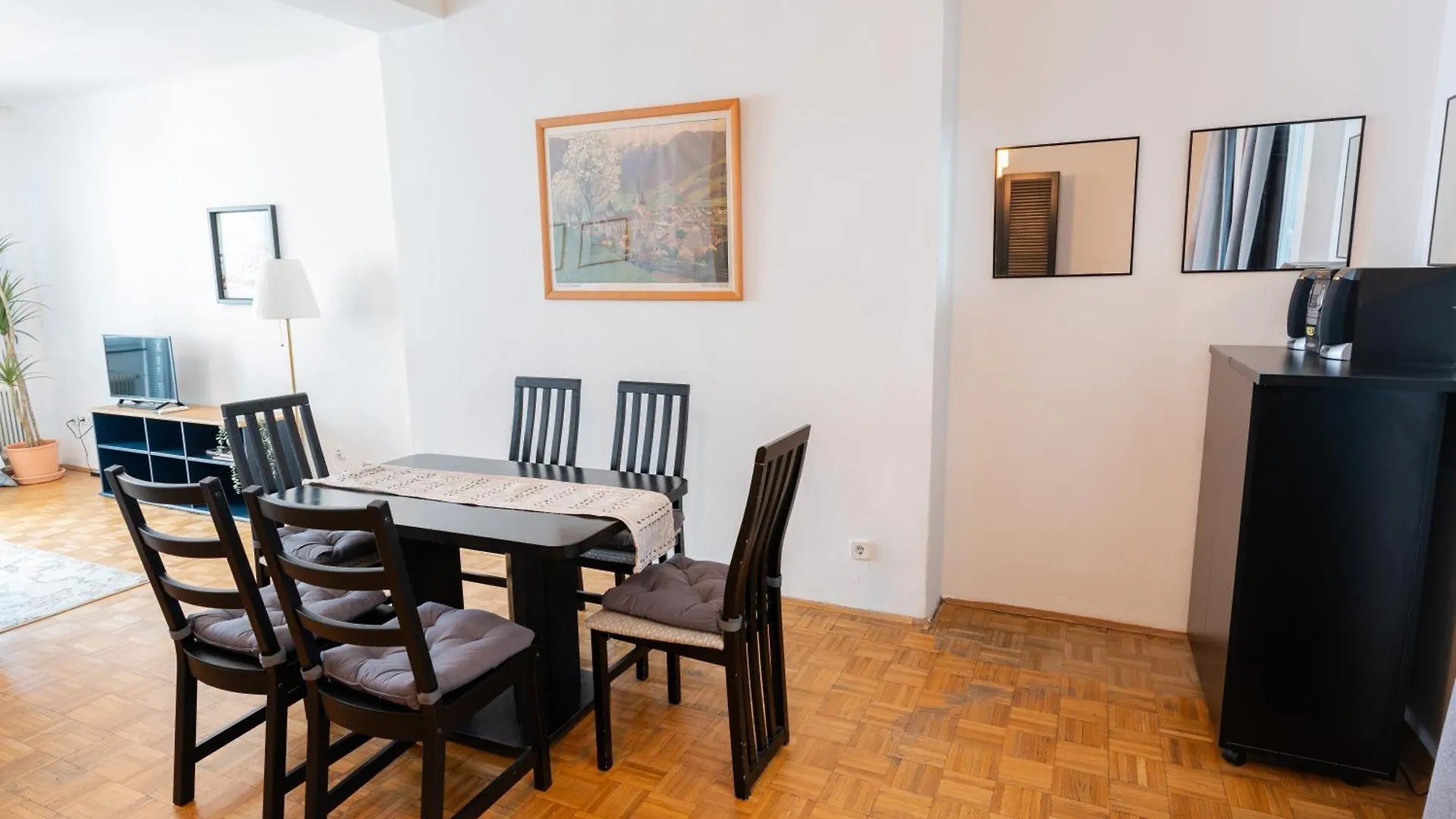 Central Living Apartment Opera Viena