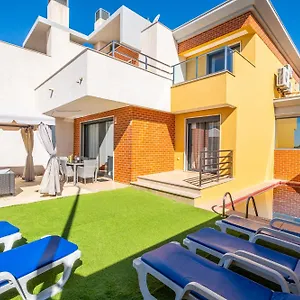  Сasa de vacaciones Cozy With Pool And Barbecue Portugal