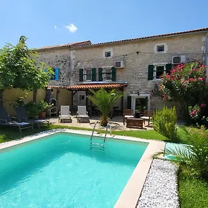 Casa Stifanici , Baderna Kroatien