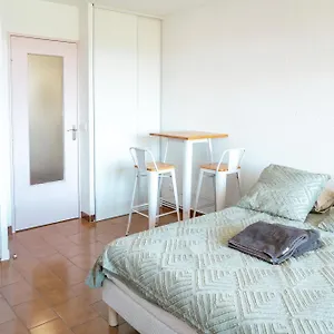 https://nanas-studio.fr-provencehotel.com